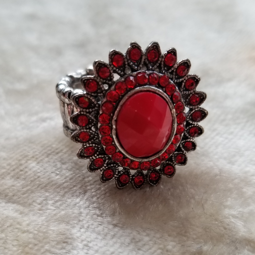 ModCloth red rhinestone ring - Picture 6 of 9